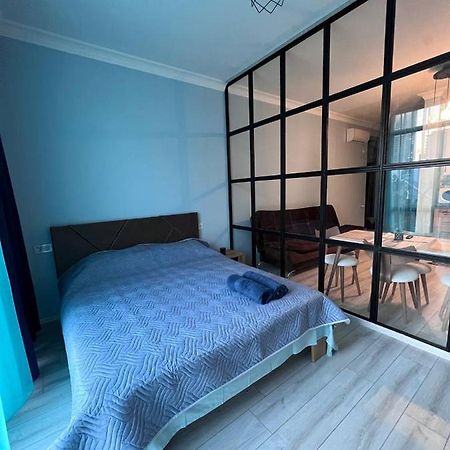 Apartment Merabi Batumi Eksteriør billede