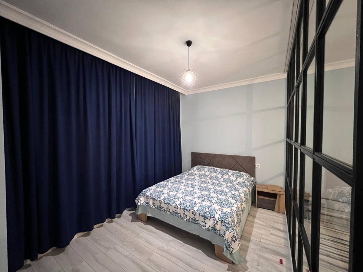 Apartment Merabi Batumi Eksteriør billede