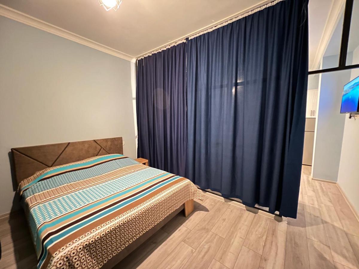 Apartment Merabi Batumi Eksteriør billede