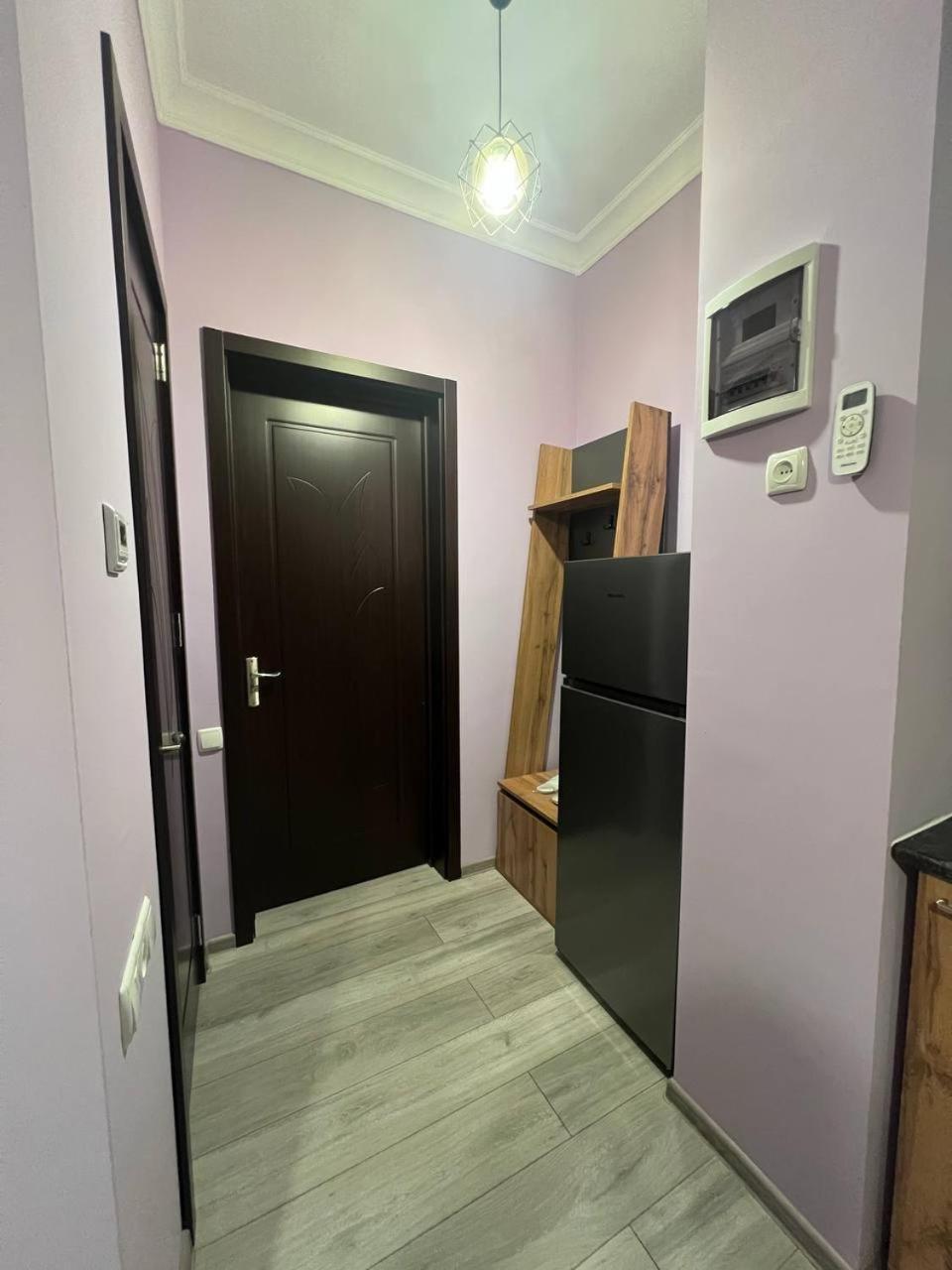 Apartment Merabi Batumi Eksteriør billede