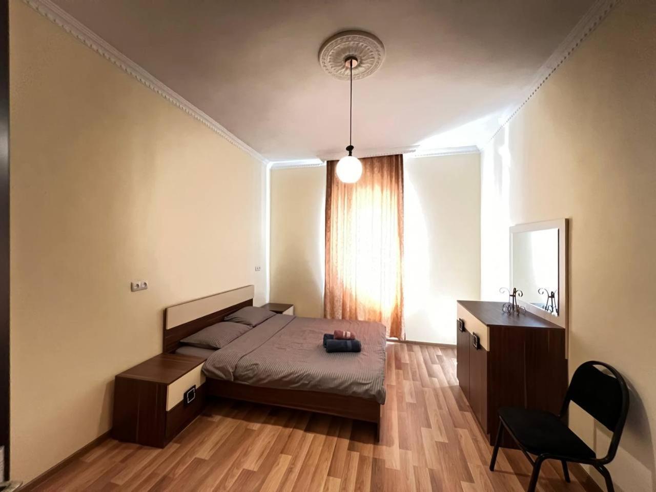 Apartment Merabi Batumi Eksteriør billede