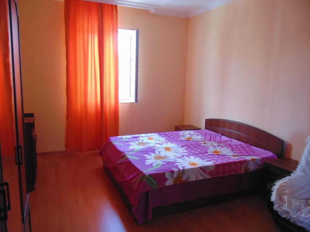 Apartment Merabi Batumi Værelse billede