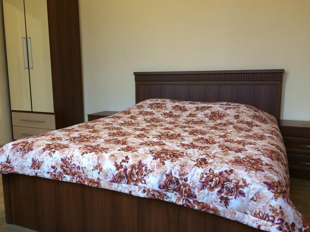 Apartment Merabi Batumi Eksteriør billede