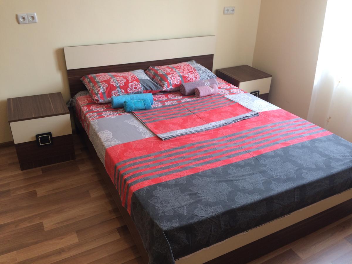 Apartment Merabi Batumi Eksteriør billede